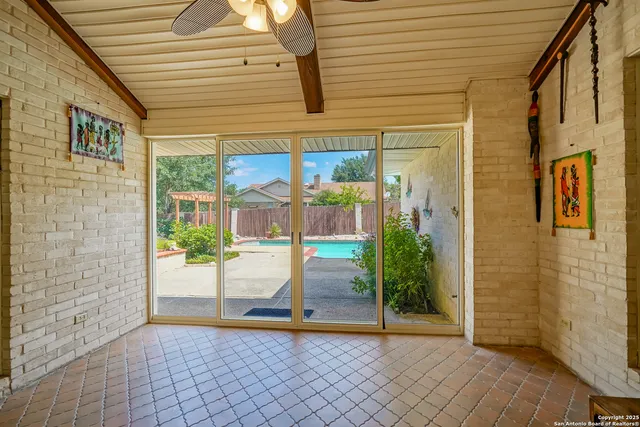 $499,000 | 6303 Lakewood Park, Windcrest, TX 78239