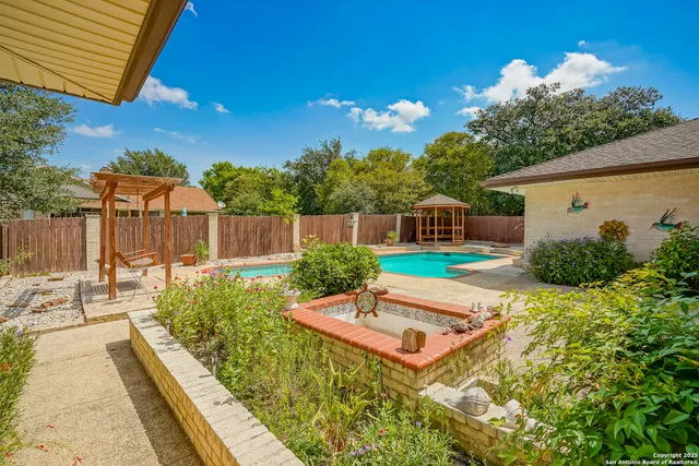 $499,000 | 6303 Lakewood Park, Windcrest, TX 78239