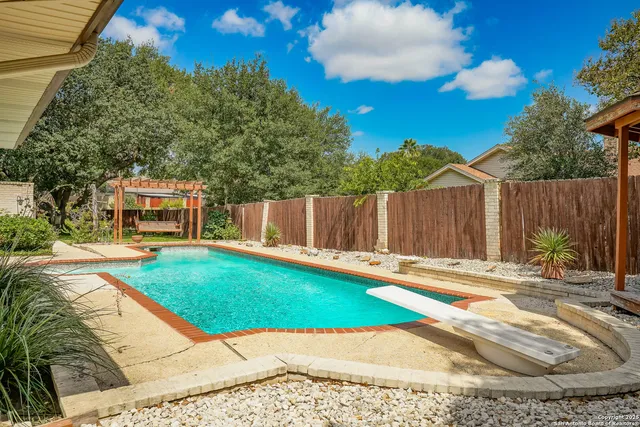 $499,000 | 6303 Lakewood Park, Windcrest, TX 78239