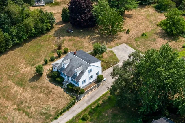 $579,900 | 15 Dover Point Road, Dover, NH 03820