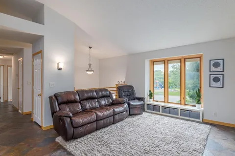 $565,000 | 2840 Mayflower Avenue, Minnetonka, MN 55305