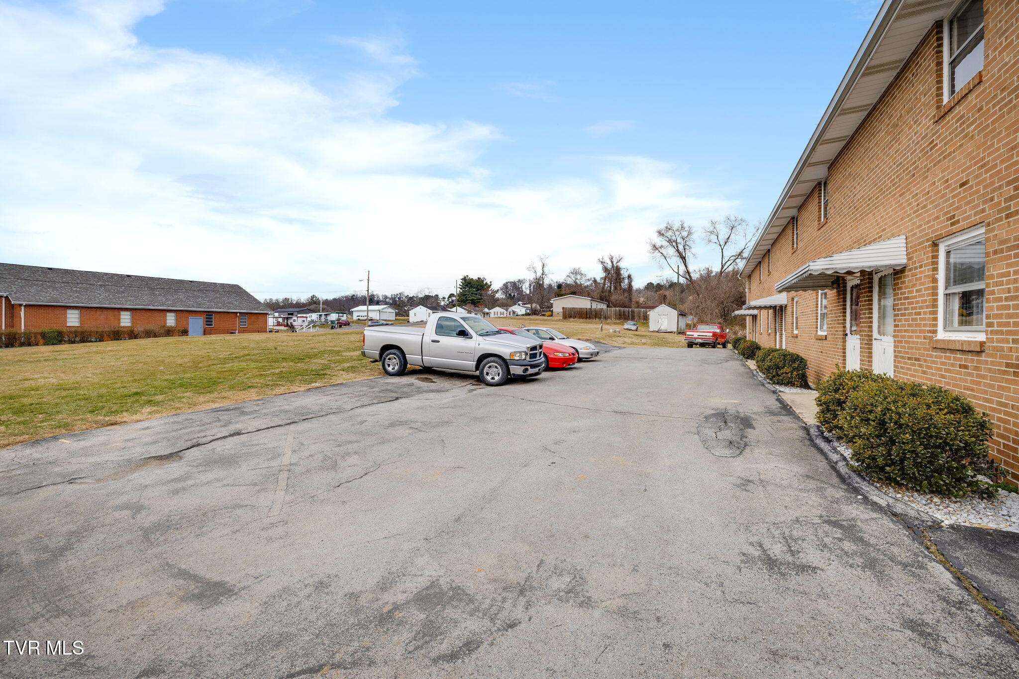 2008 Bloomingdale Road, Unit 46 1720 Kingsport, TN 37660 - Photo 4 of 22 004