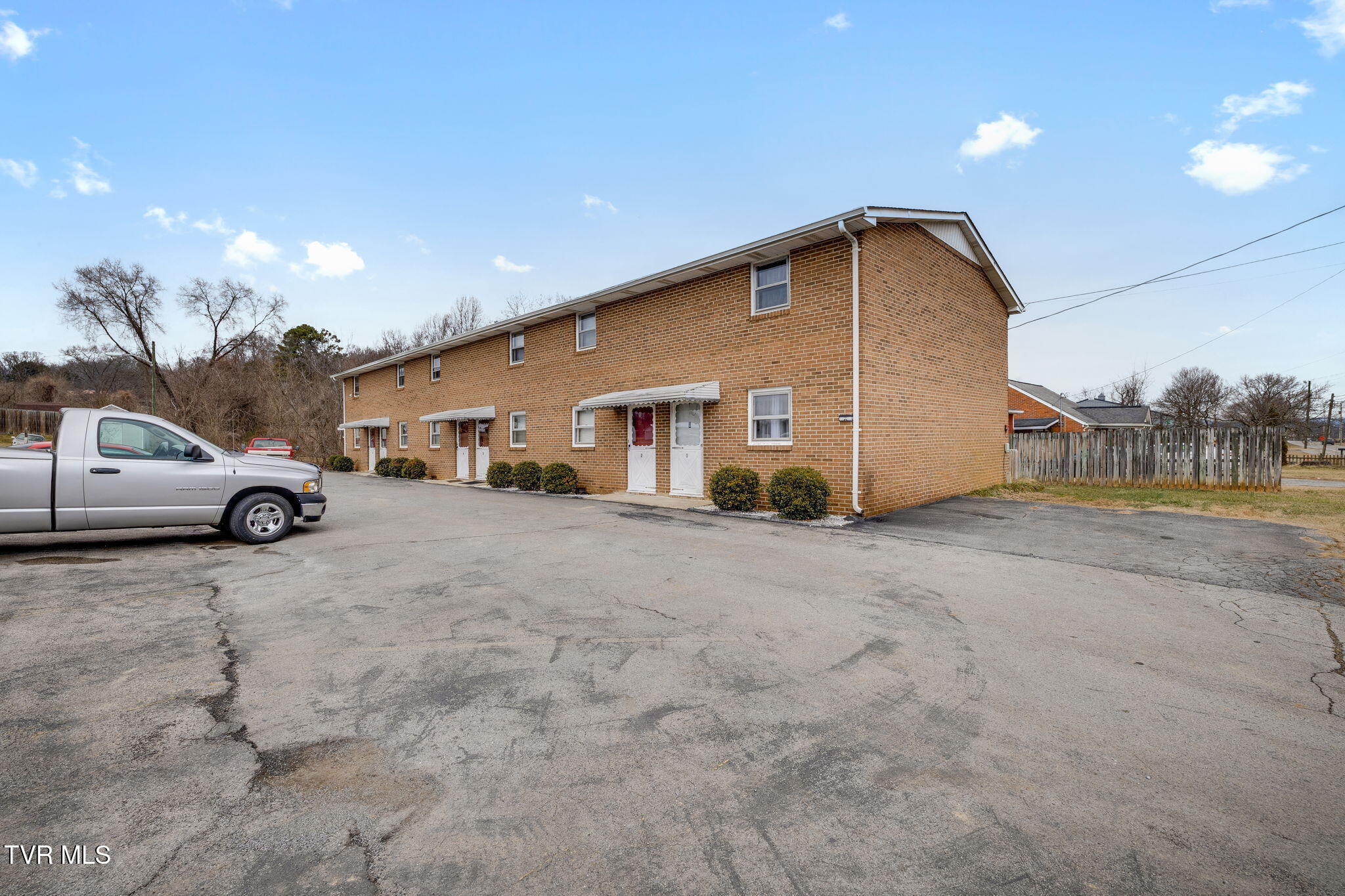 2008 Bloomingdale Road, Unit 46 1720 Kingsport, TN 37660 - Photo 5 of 22 005