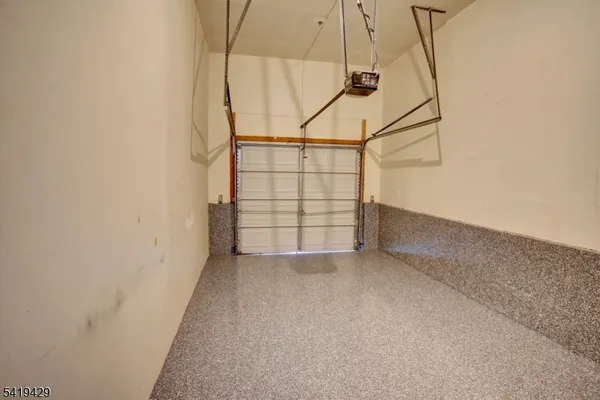 $2,800 | 15 Conover Terrace, Lebanon, NJ 08833