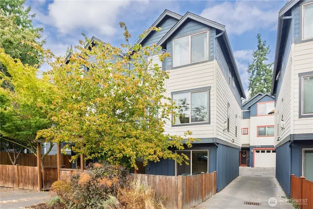 $664,900 | 3314 Wetmore Avenue South, Unit B, Seattle, WA 98144