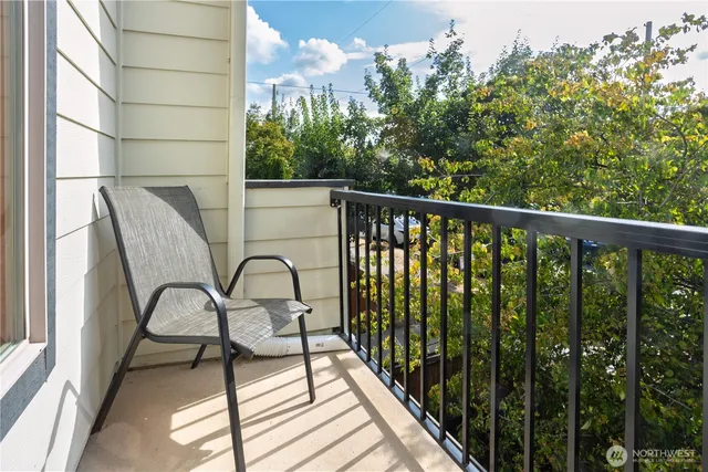 $664,900 | 3314 Wetmore Avenue South, Unit B, Seattle, WA 98144