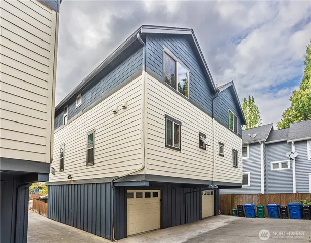 $664,900 | 3314 Wetmore Avenue South, Unit B, Seattle, WA 98144