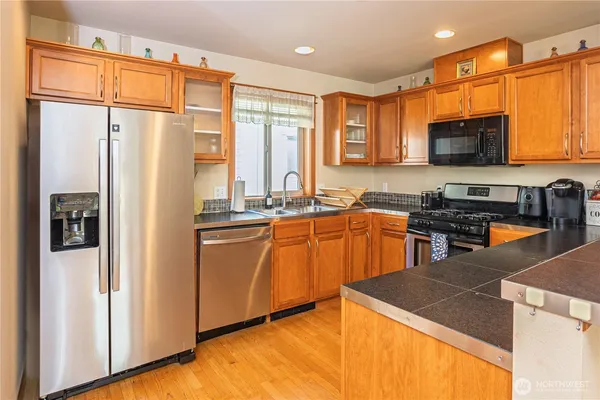 $662,900 | 3314 Wetmore Avenue South, Unit B, Seattle, WA 98144
