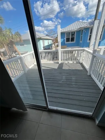 $1,800 | 128 Eucalyptus Court, Unit B, Fort Myers Beach, FL 33931