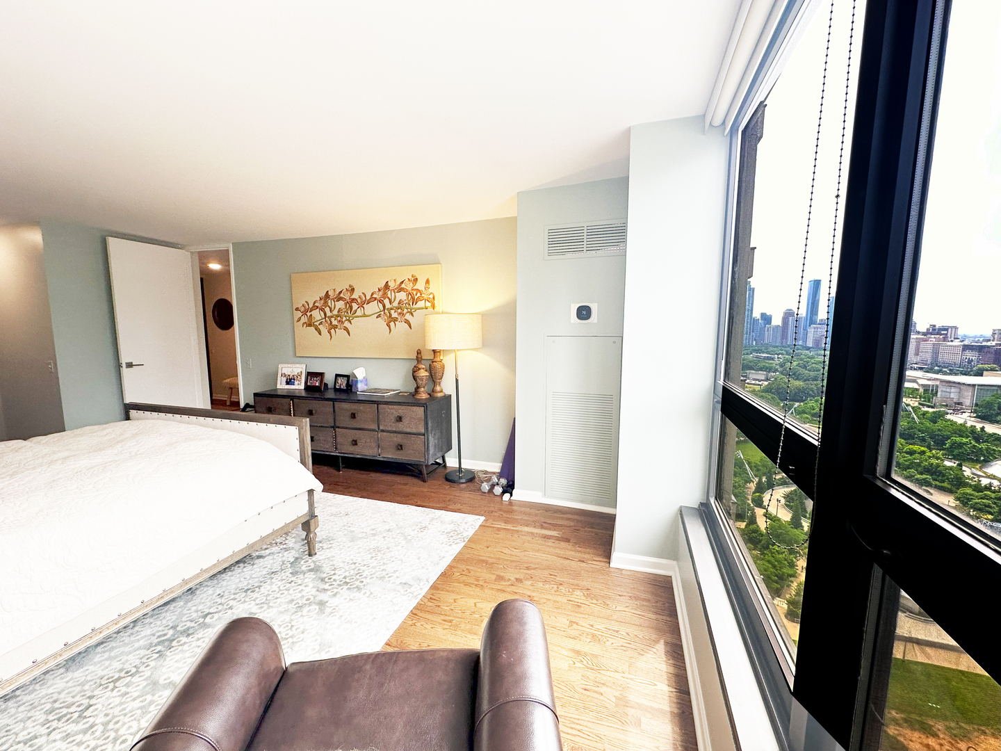 360 East Randolph Street, Unit 2304 Chicago, IL 60601 - Photo 17 of 32