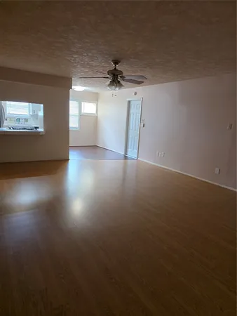 $1,900 | 4218 Ember Lane, Deer Park, TX 77536