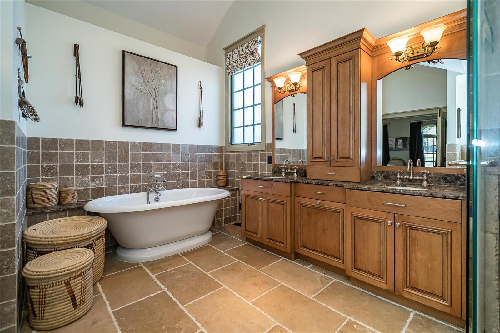 42 Chesterfield Lakes Road Chesterfield, MO 63005 - Photo 26 of 59 Gallery Image 26