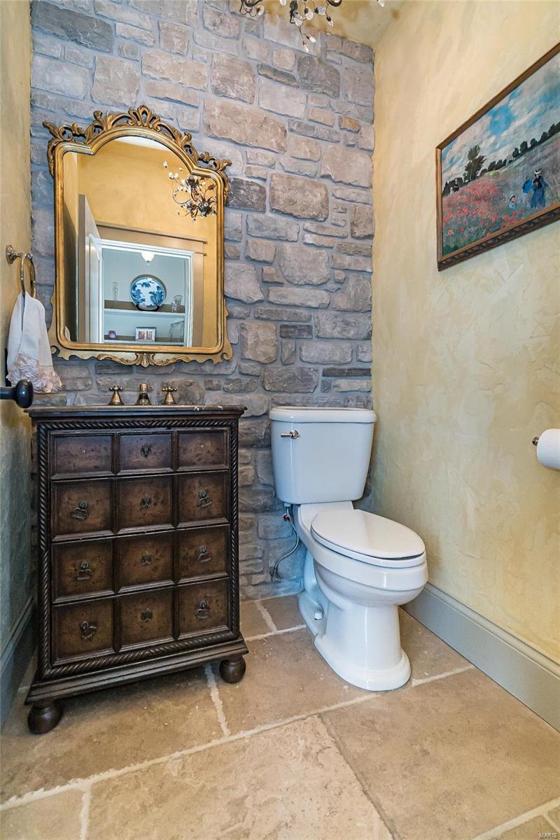42 Chesterfield Lakes Road Chesterfield, MO 63005 - Photo 29 of 59 Gallery Image 29