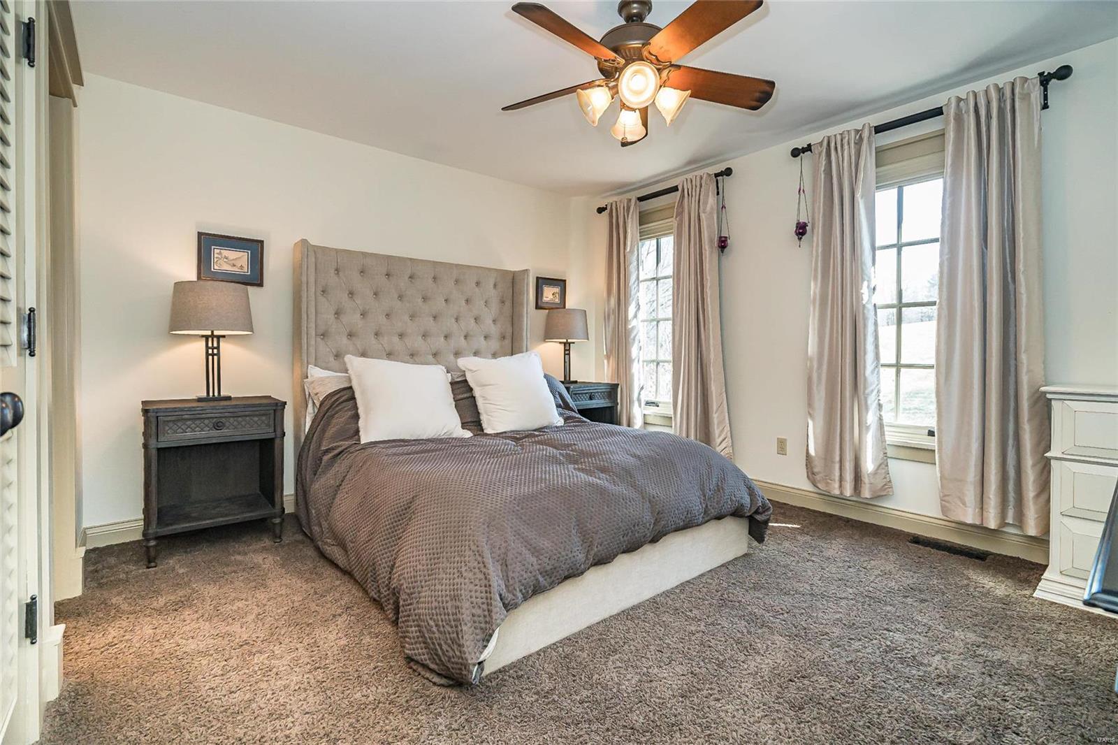 42 Chesterfield Lakes Road Chesterfield, MO 63005 - Photo 30 of 59 Gallery Image 30