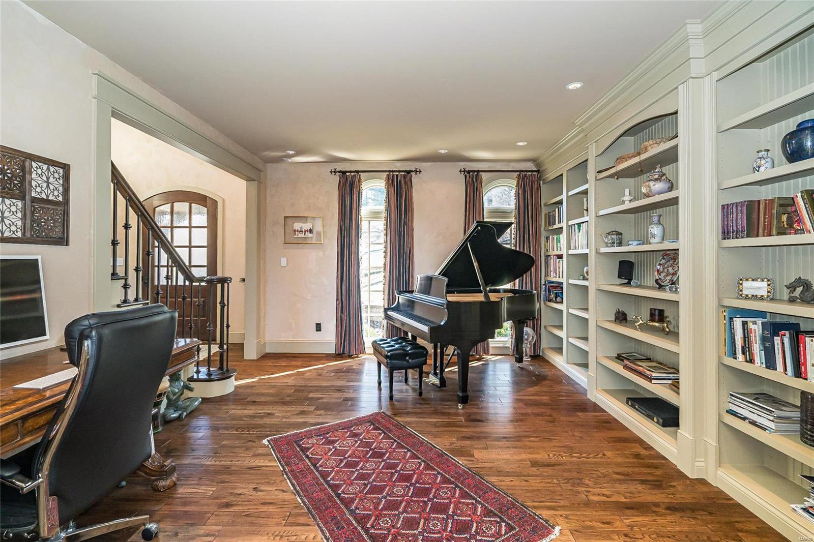 Gallery Image 6