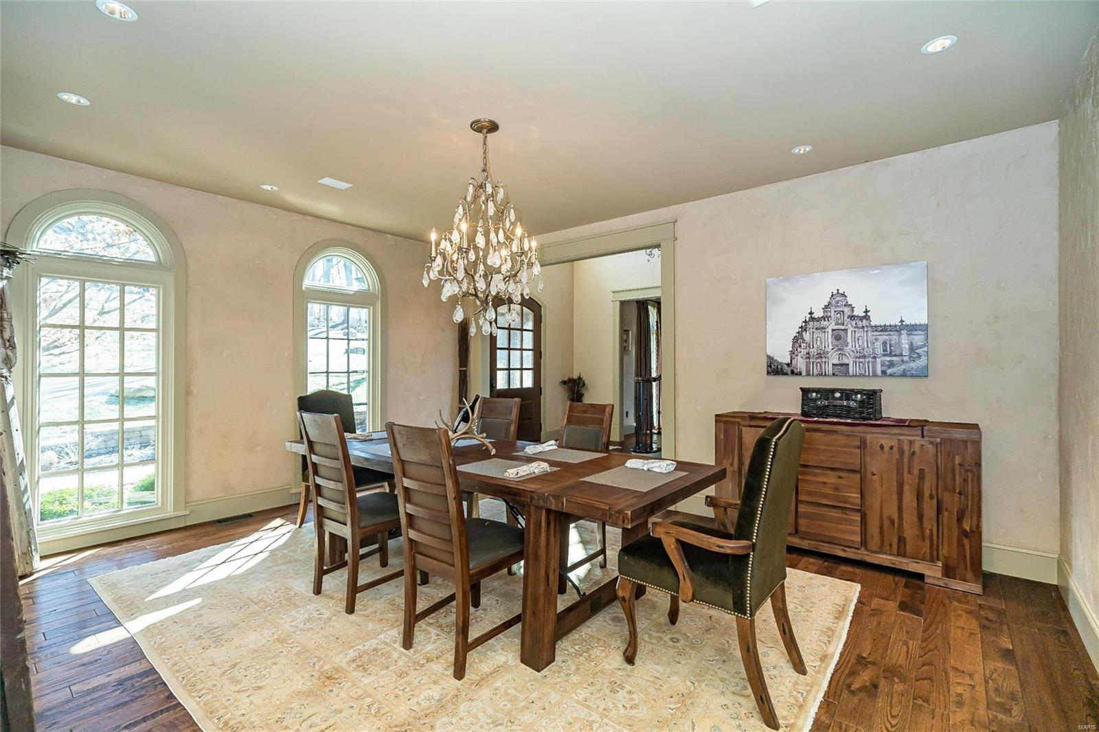 42 Chesterfield Lakes Road Chesterfield, MO 63005 - Photo 8 of 59 Gallery Image 8