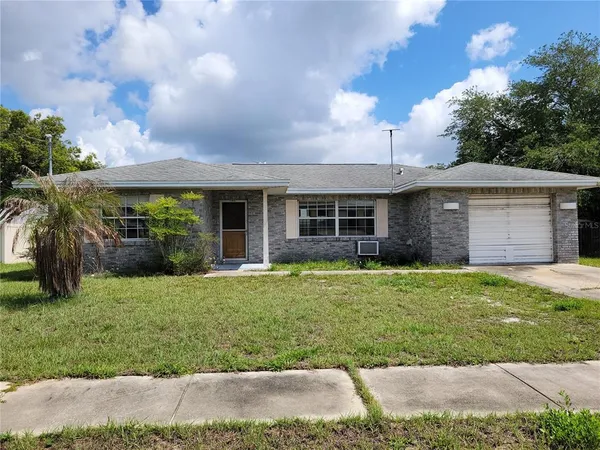 $239,900 | 765 Highland Drive, Orange City, FL 32763