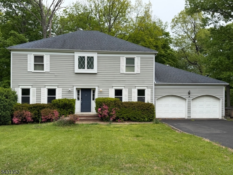 37 Highmount Avenue Warren, NJ 07059 - Photo 3 of 13