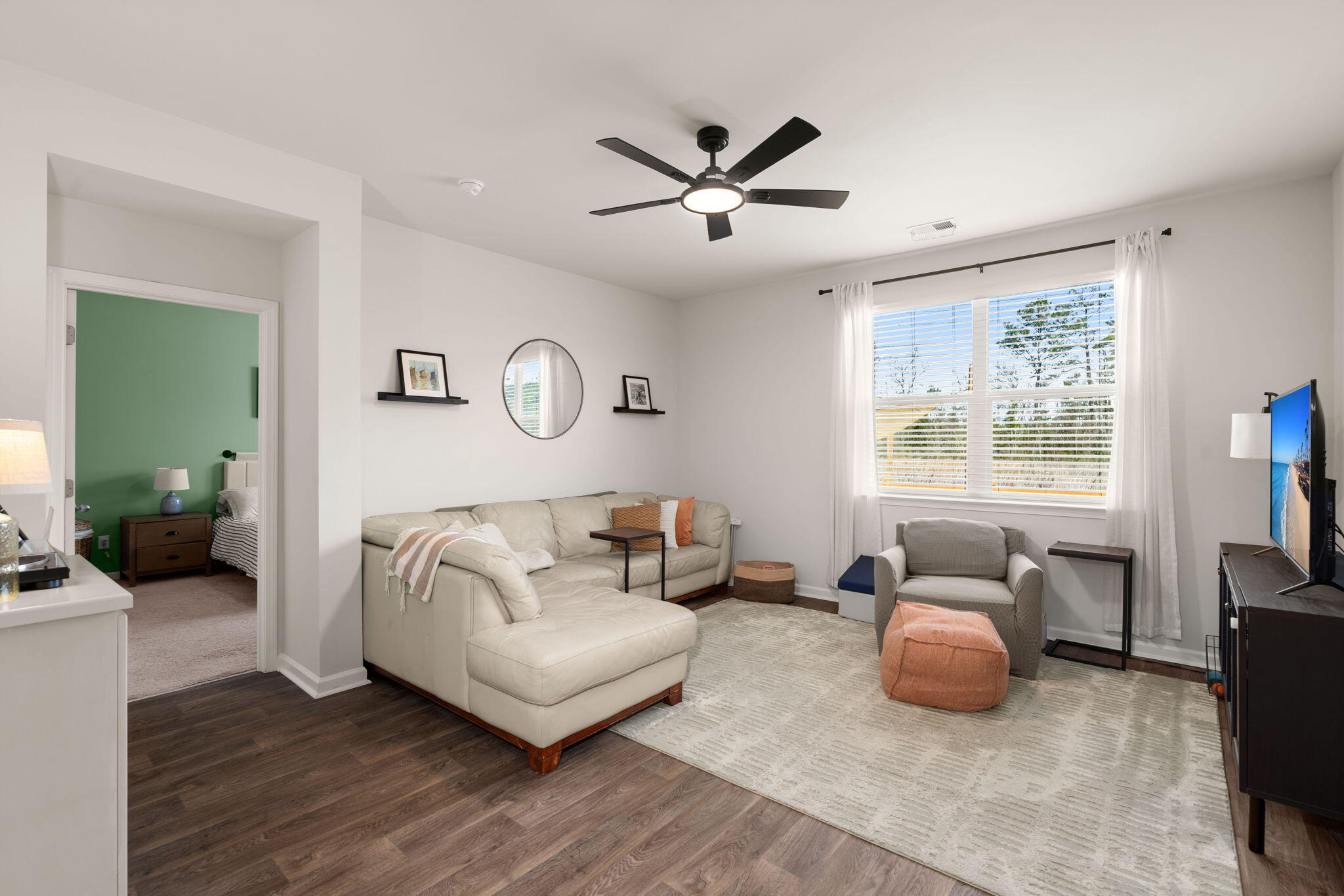 1041 Peridote Way Ladson, SC 29456 - Photo 14 of 34 13