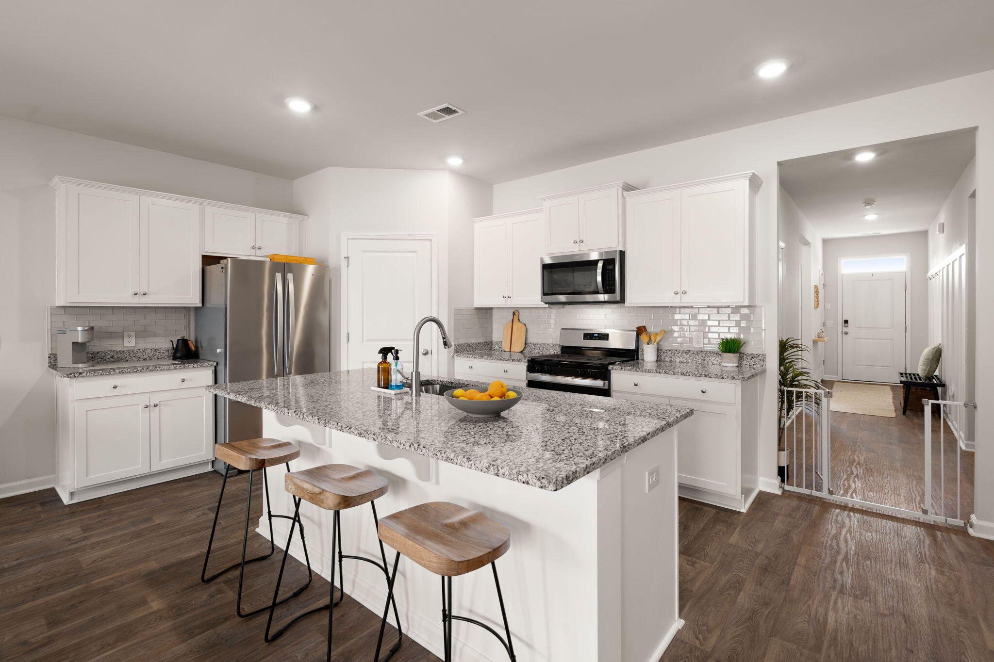 1041 Peridote Way Ladson, SC 29456 - Photo 7 of 34 7