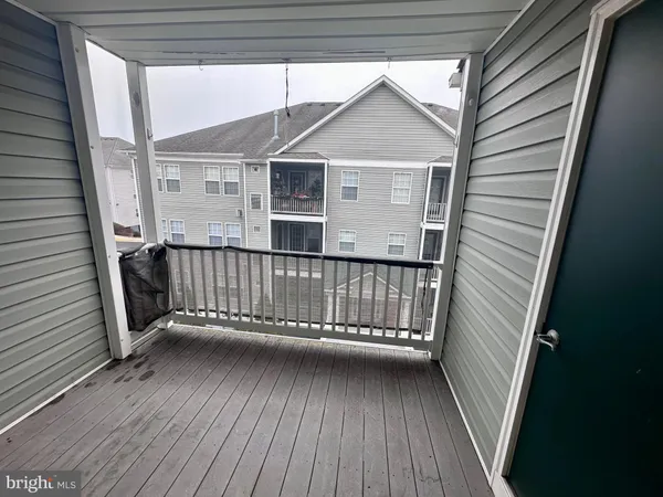 $215,000 | 45485 Westmeath Way, Unit G31, Great Mills, MD 20634