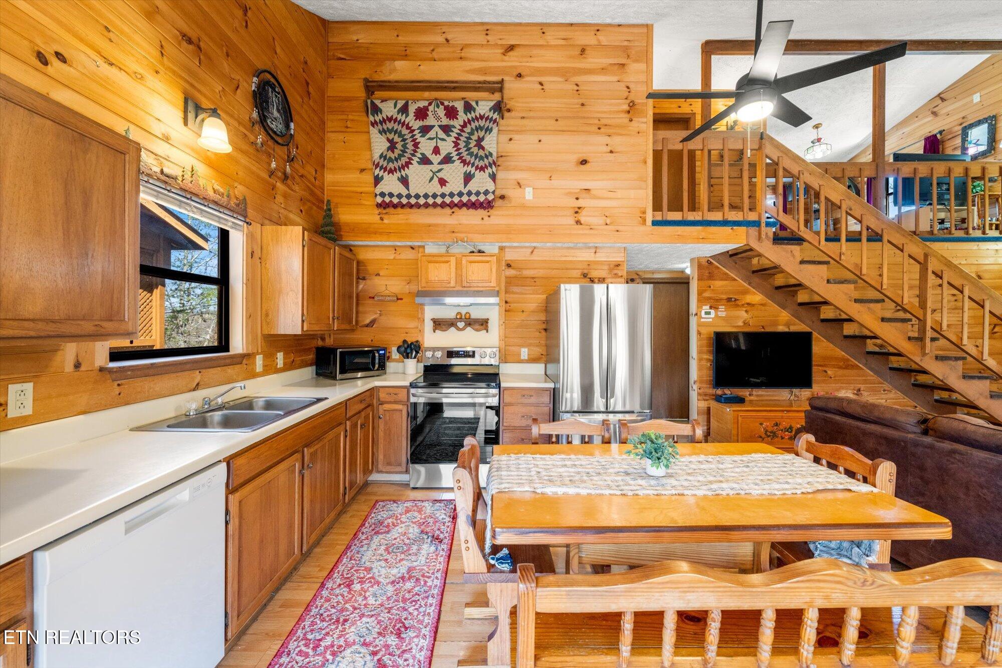 Undisclosed Address Sevierville, TN 37876 - Photo 20 of 34 11-2124-Windy-Ln-Sevierville-TN-11