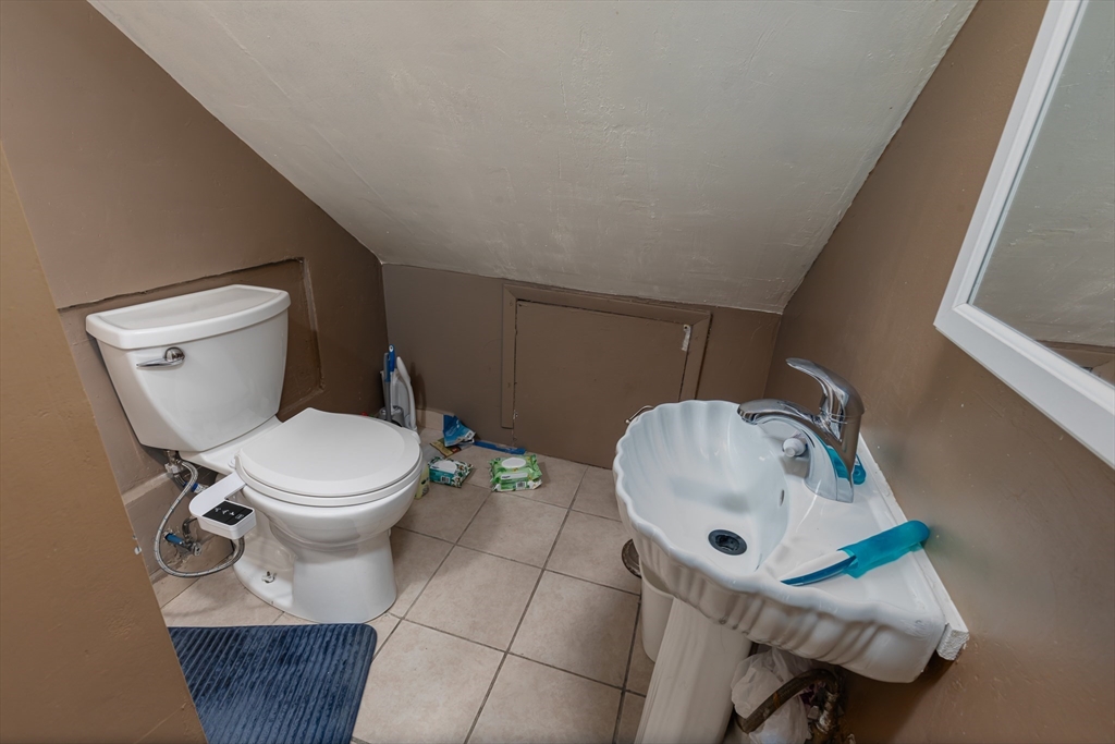 34 Grove Street Lynn, MA 01905 - Photo 23 of 26