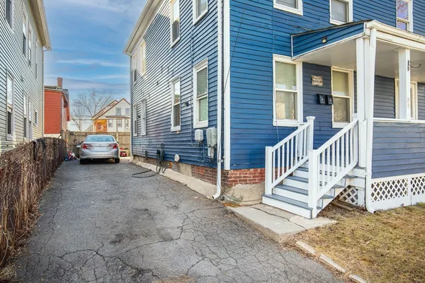 $839,900 | 34 Grove Street, Lynn, MA 01905