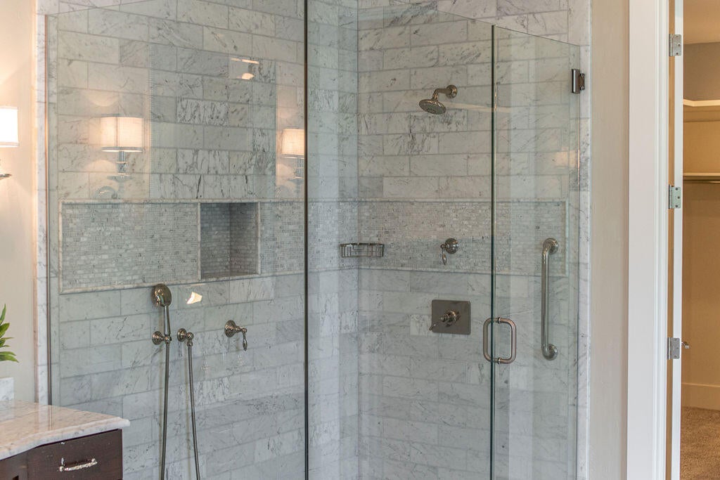 3336 Northwest Shevlin Ridge Bend, OR 97703 - Photo 27 of 69 RileyVisuals-65