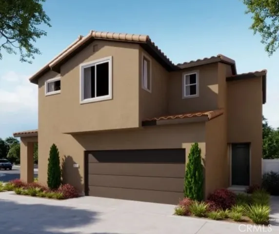 a house view with a outdoor space