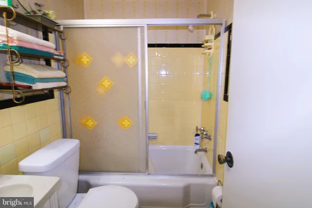 $209,900 | 6002 Loretto Avenue, Philadelphia, PA 19149