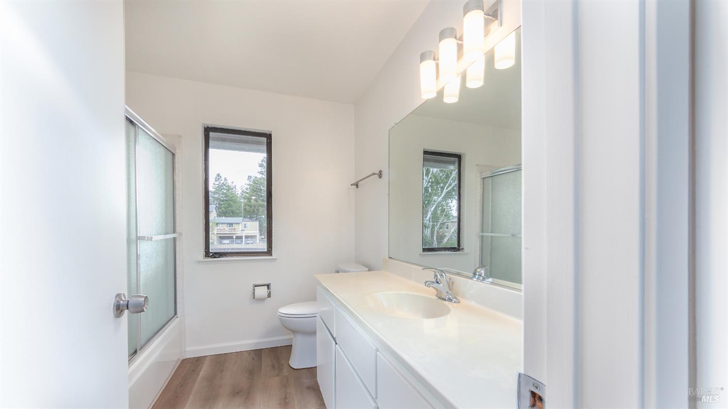 14 Scottsdale Way Novato, CA 94947 - Photo 14 of 36