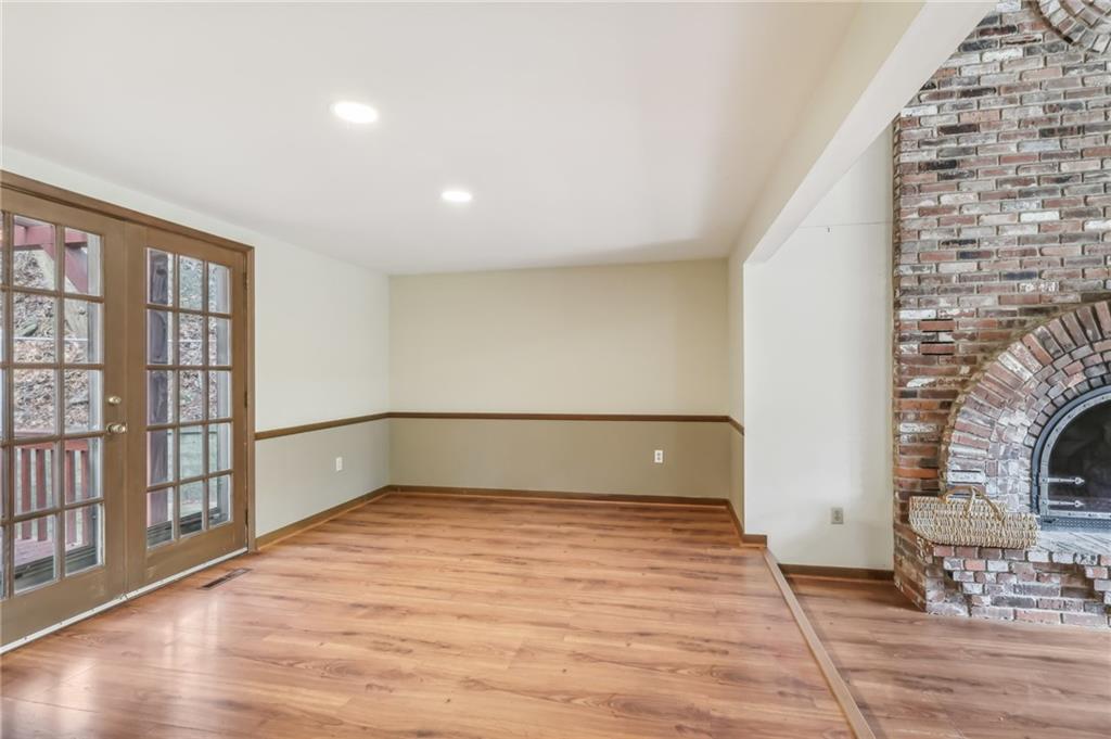 1577 Bellmonte Road Pittsburgh, PA 15237 - Photo 8 of 19 Gallery Image 8