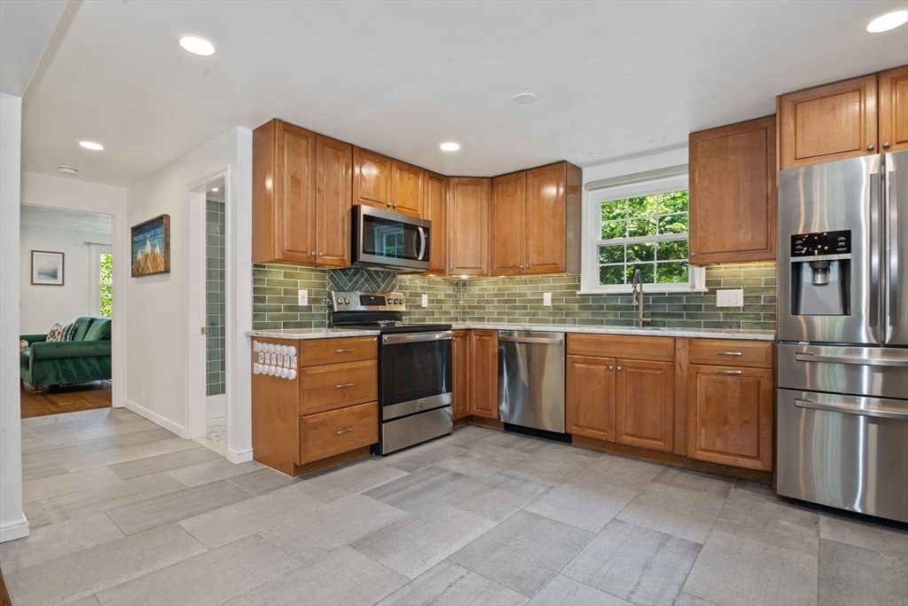 1 Hamilton Road Bedford, MA 01730 - Photo 7 of 25 Gallery Image 7