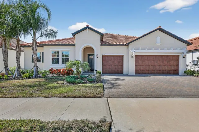 $619,999 | 17109 Star Banks Street, Wimauma, FL 33598