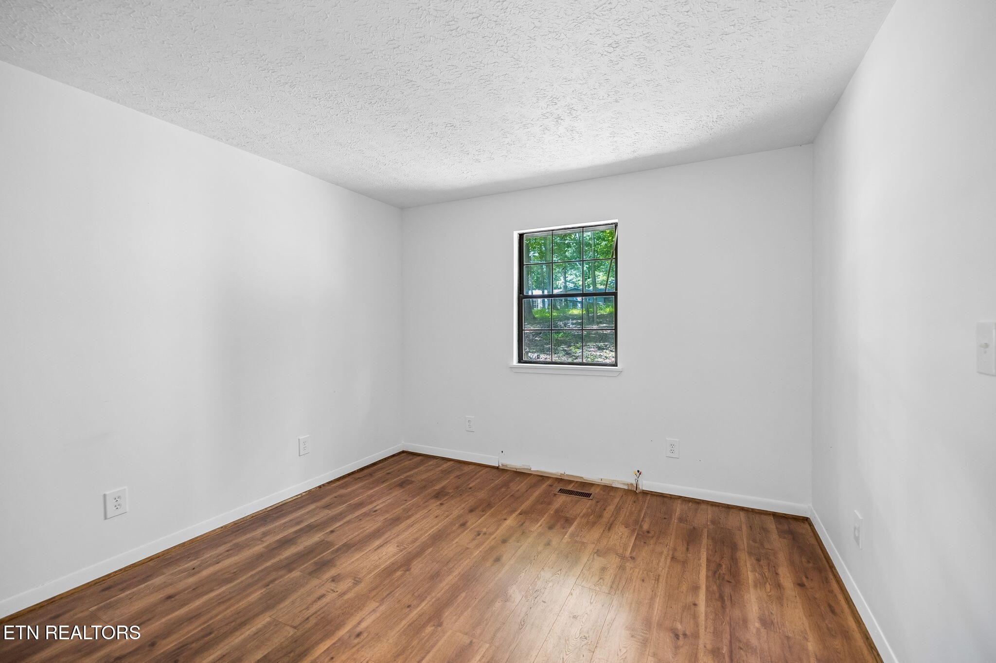 549 Yellow Cliff Estates Road Jamestown, TN 38556 - Photo 20 of 33 Gallery Image 20