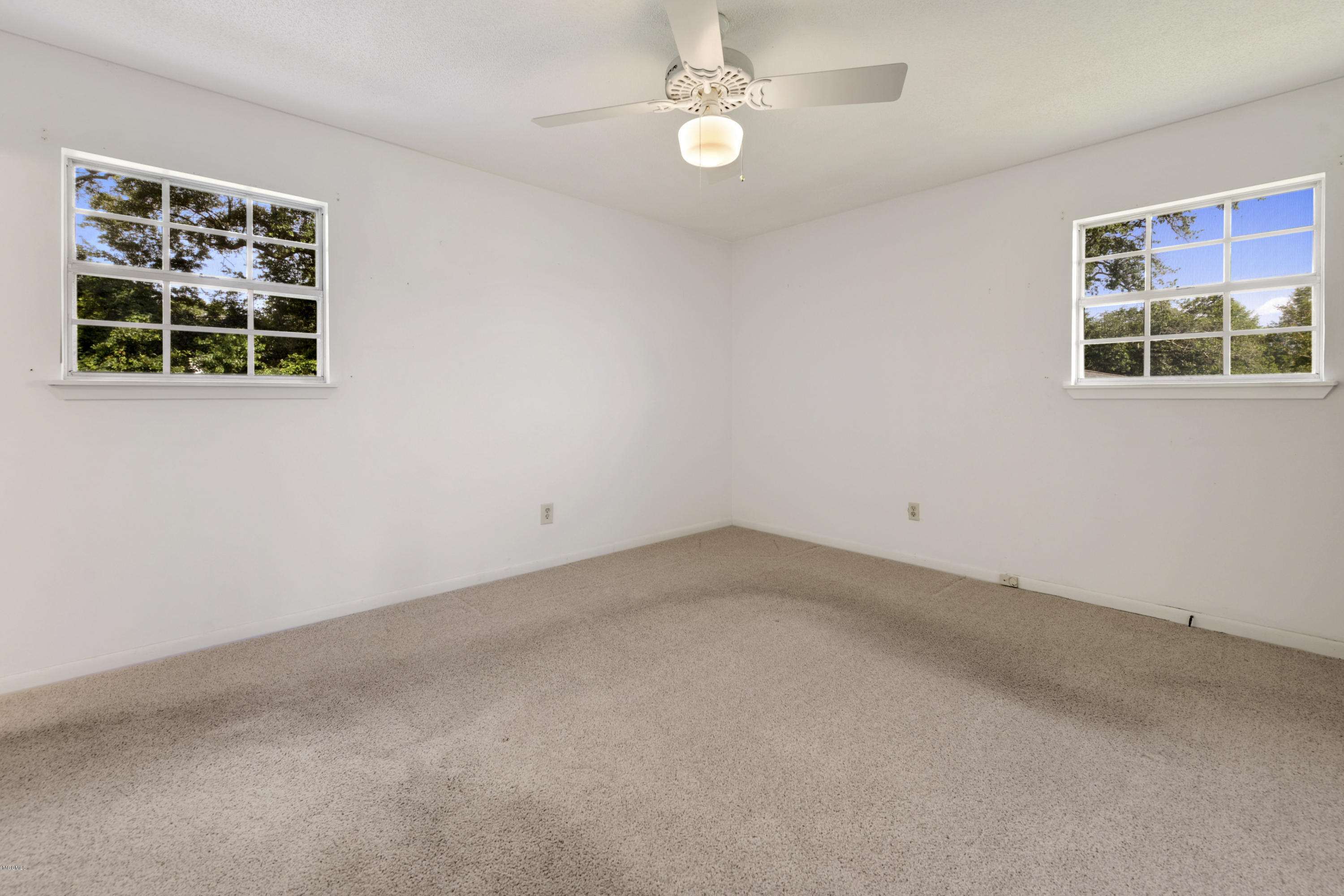 9088 Ridge Road Gulfport, MS 39503 - Photo 14 of 22 014