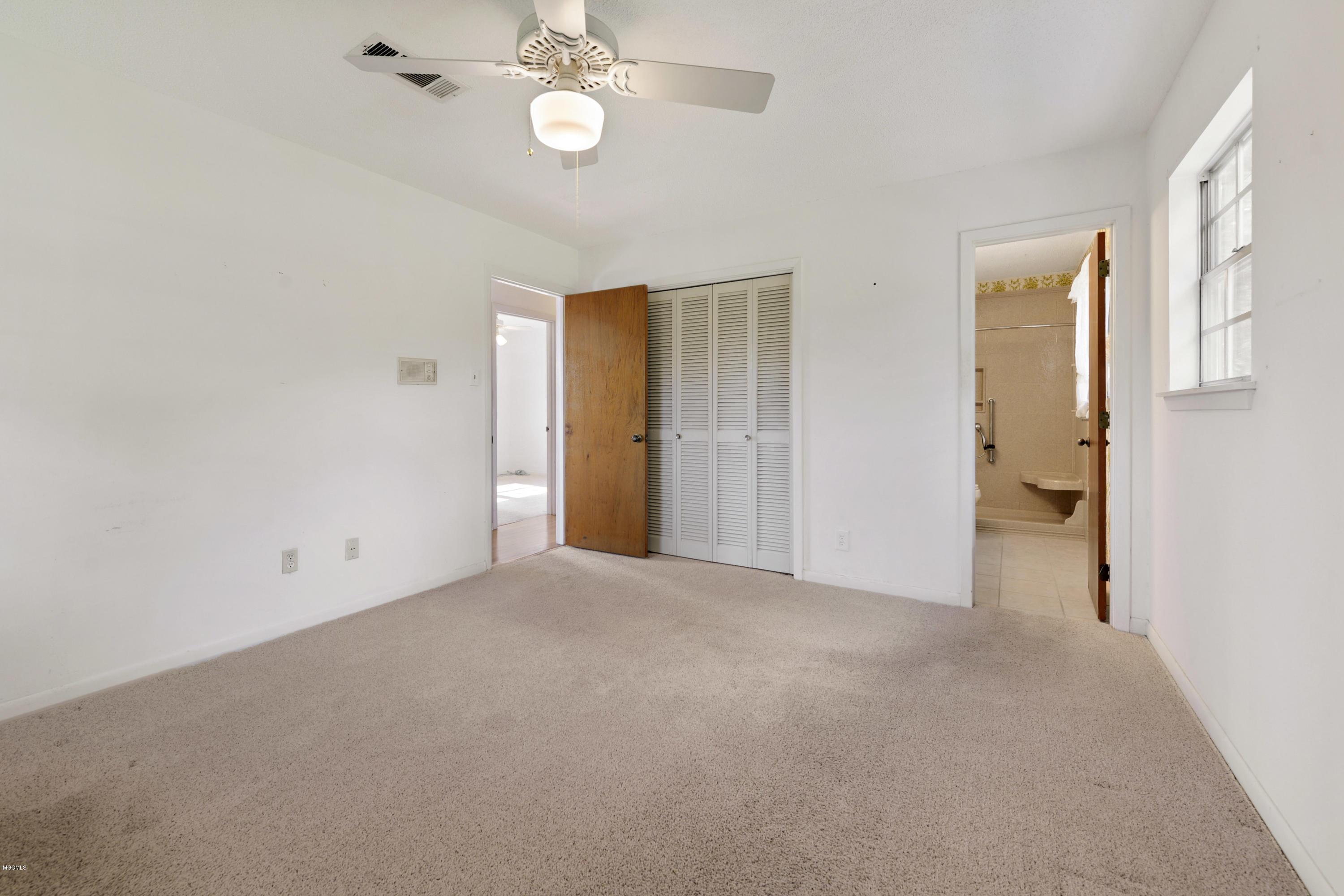 9088 Ridge Road Gulfport, MS 39503 - Photo 15 of 22 015