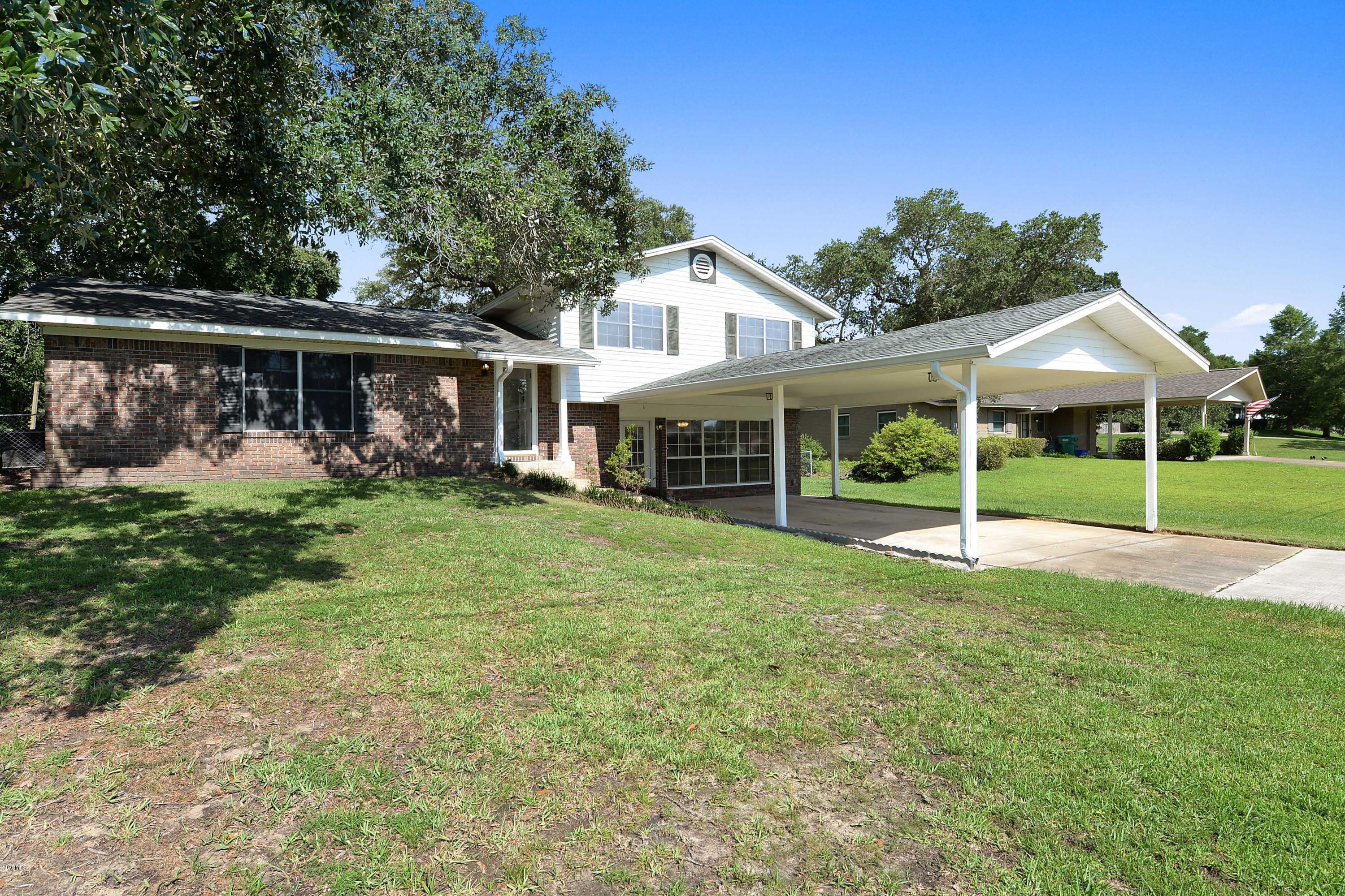 9088 Ridge Road Gulfport, MS 39503 - Photo 2 of 22 002