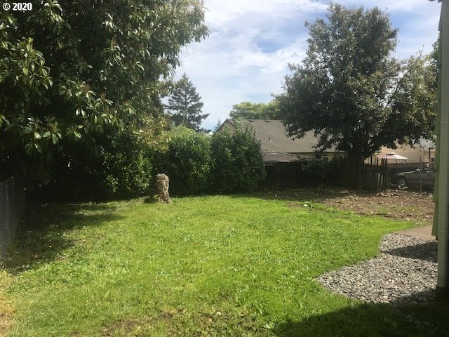 906 Northwest Greeley Street Camas, WA 98607 - Photo 17 of 18