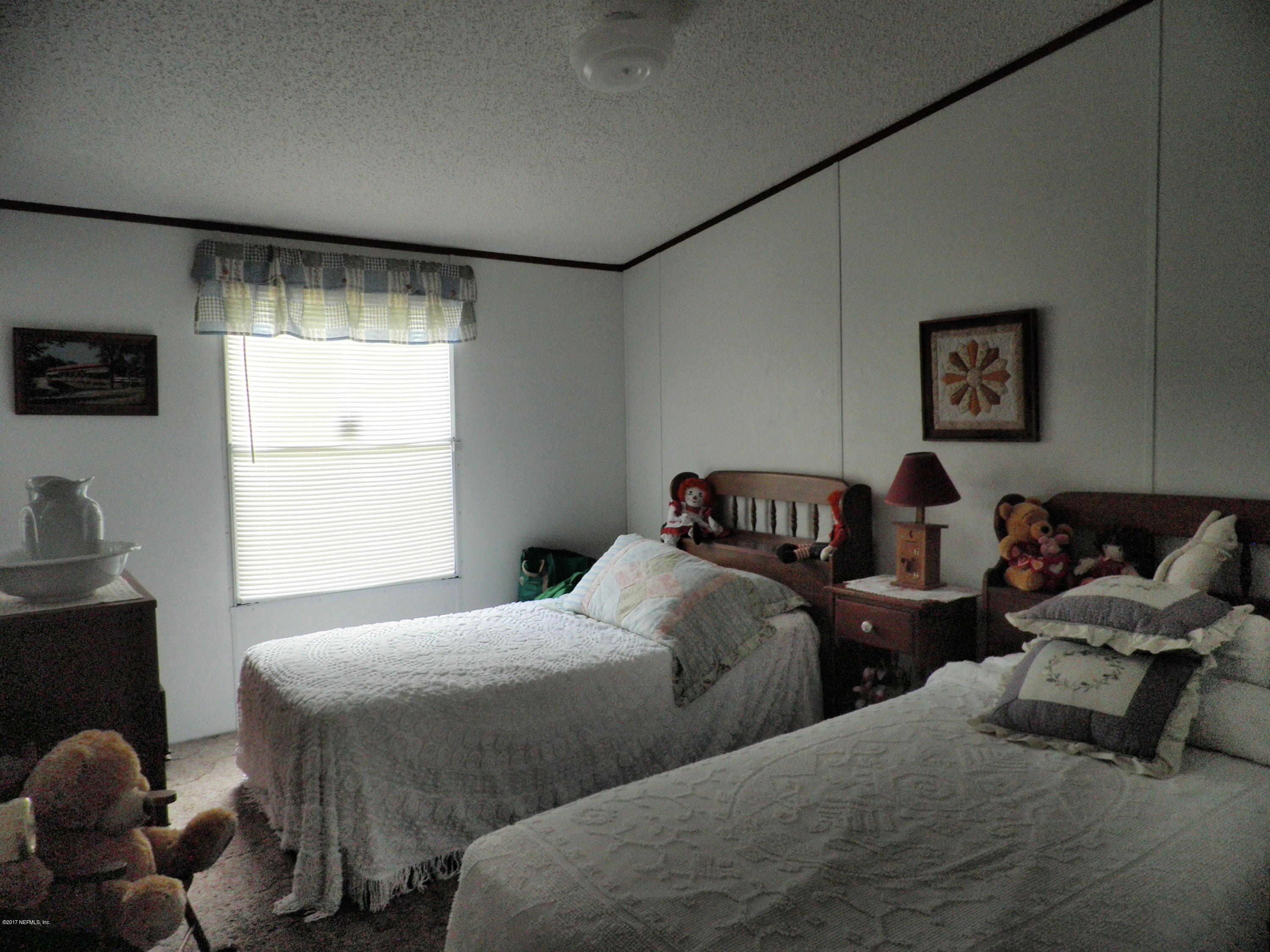 269 Beulah Church Road Welaka, FL 32112 - Photo 17 of 20 3RD BEDROOM