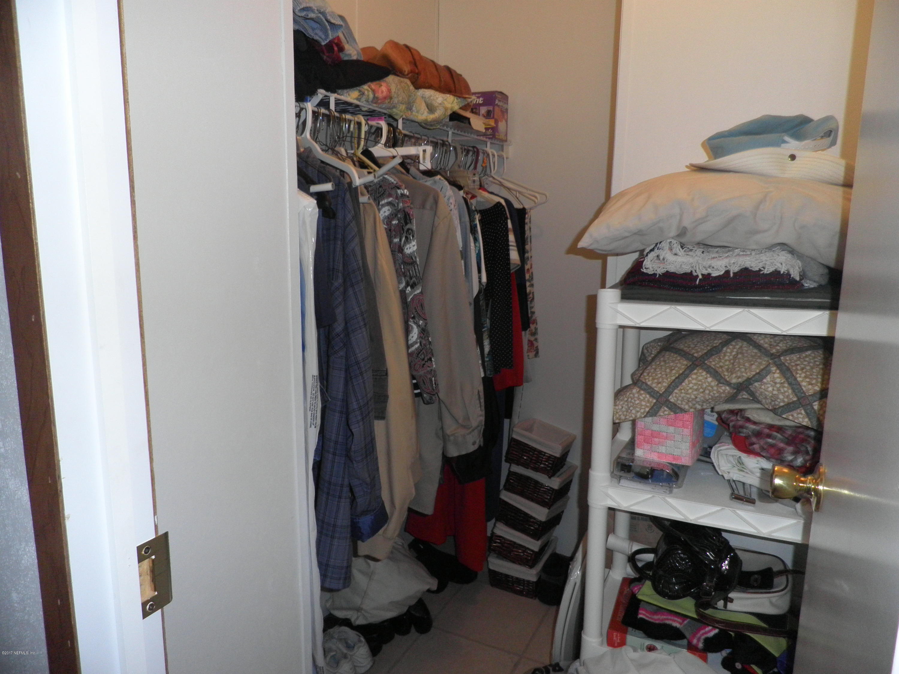 269 Beulah Church Road Welaka, FL 32112 - Photo 5 of 20 MASTER CLOSET