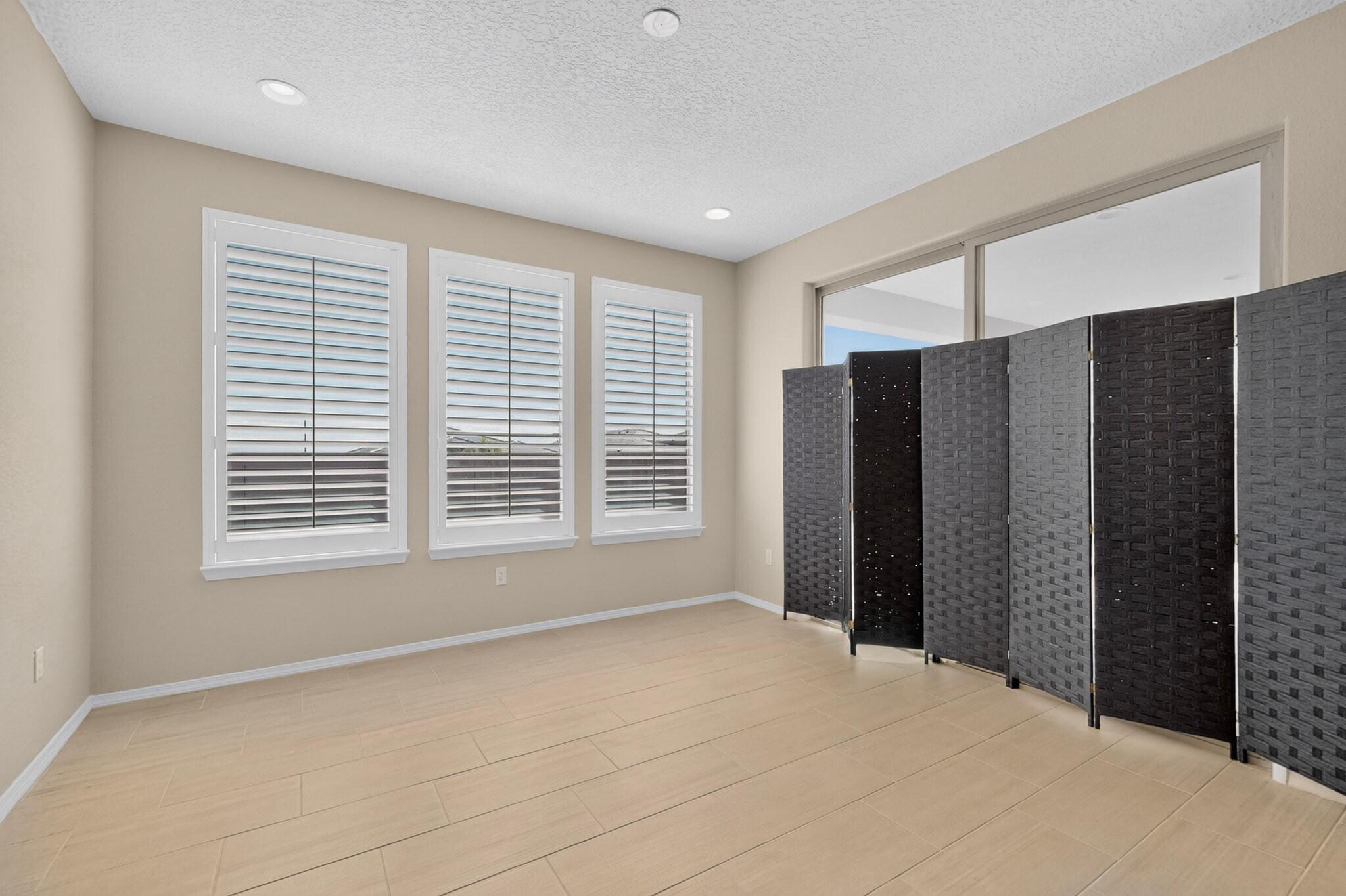 6301 Acadia Lane Northeast Rio Rancho, NM 87144 - Photo 11 of 34 Gallery Image 11