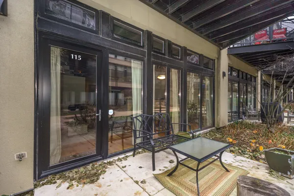 $2,700 | 1000 West 15th Street, Unit 115, Chicago, IL 60608