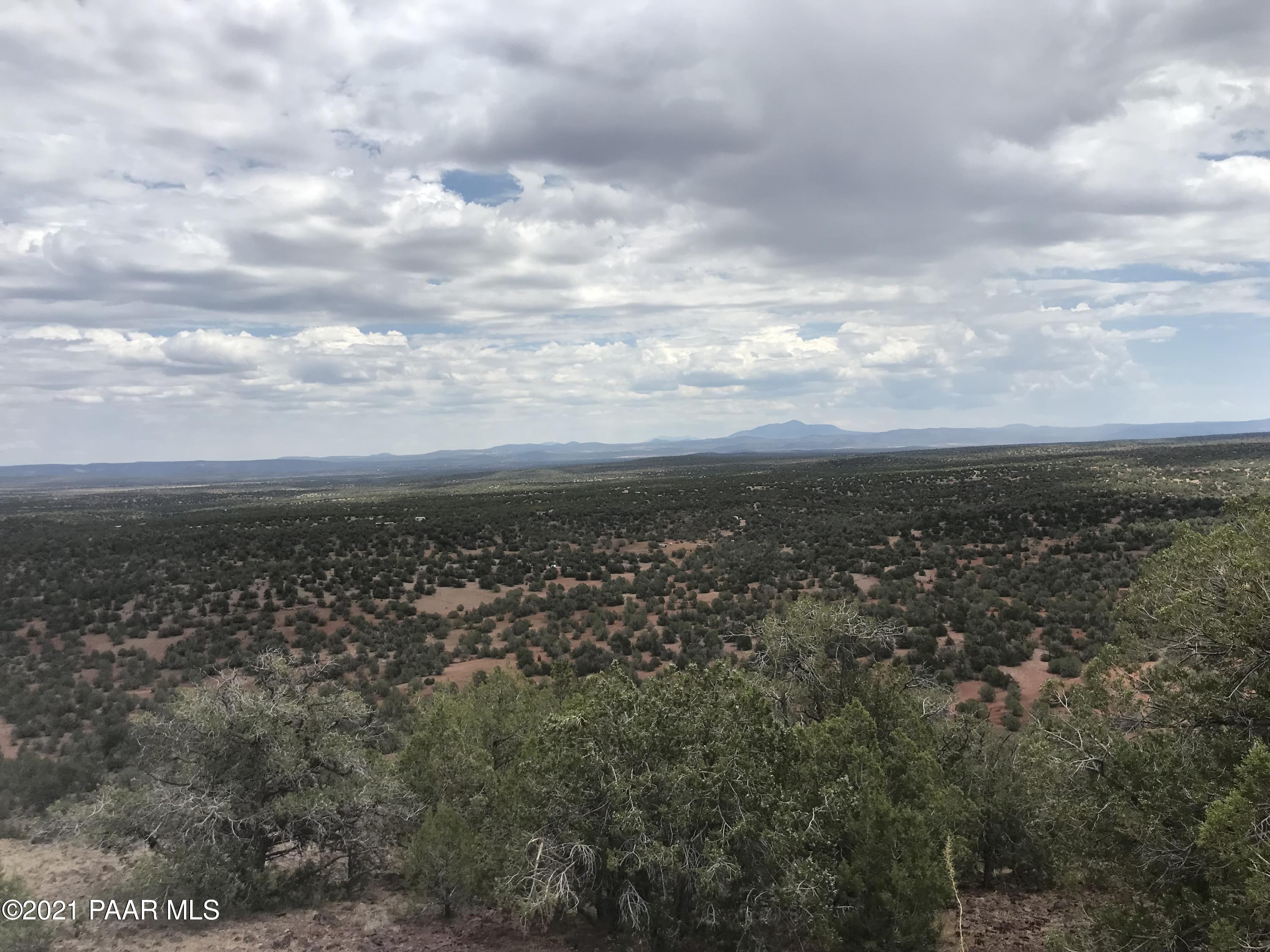 8200 West Rolling Ridge Ash Fork, AZ 86320 - Photo 13 of 32 IMG_2098