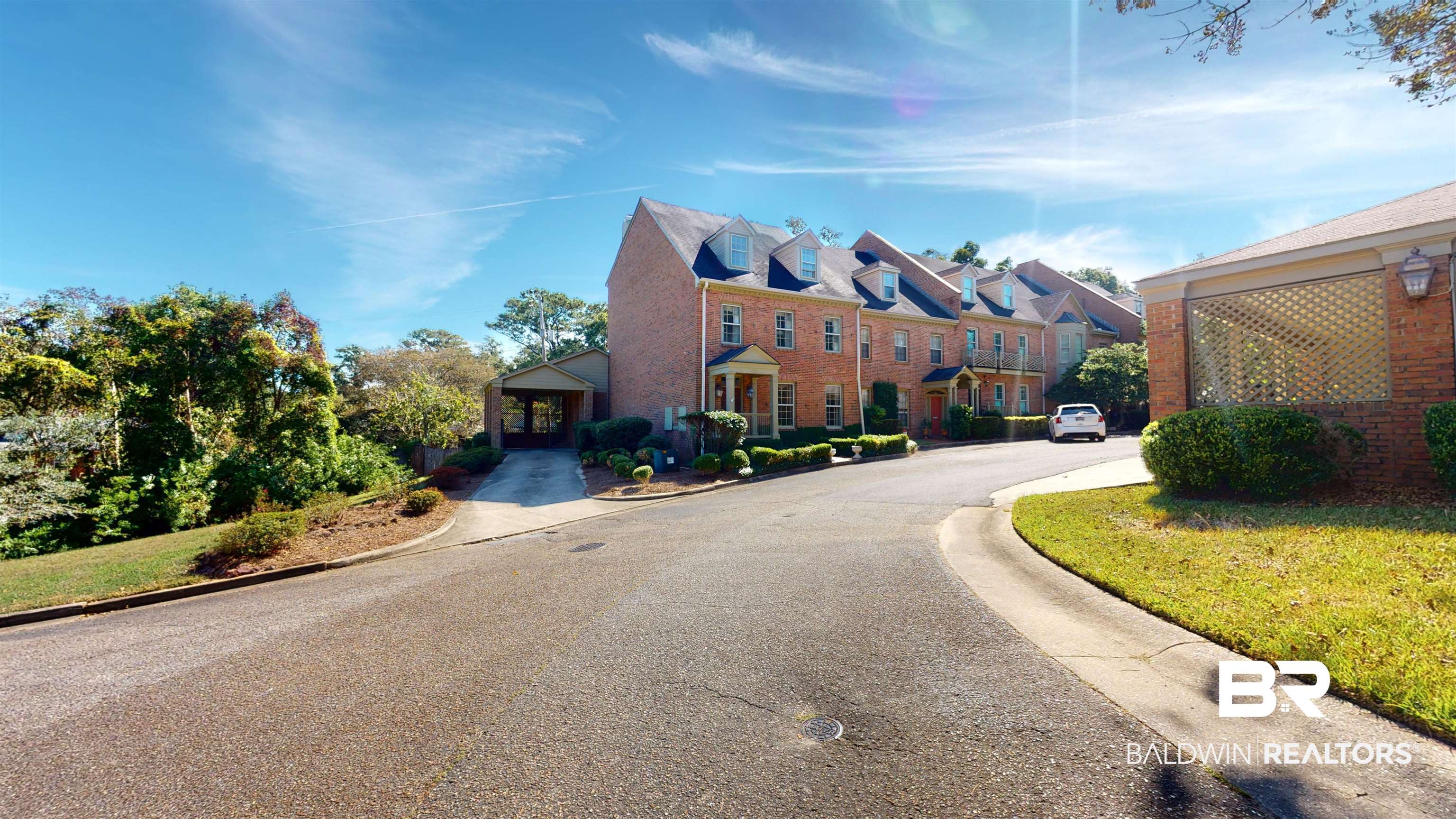 2404 Spring Hill Avenue Mobile, AL 36607 - Photo 38 of 40