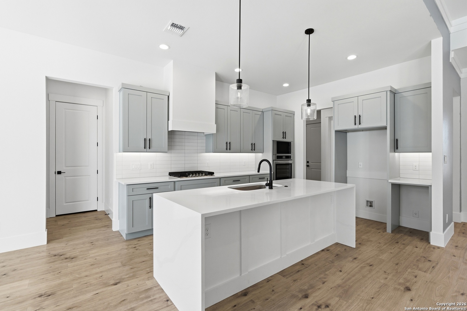 389 Rio Circle Pipe Creek, TX 78063 - Photo 2 of 36