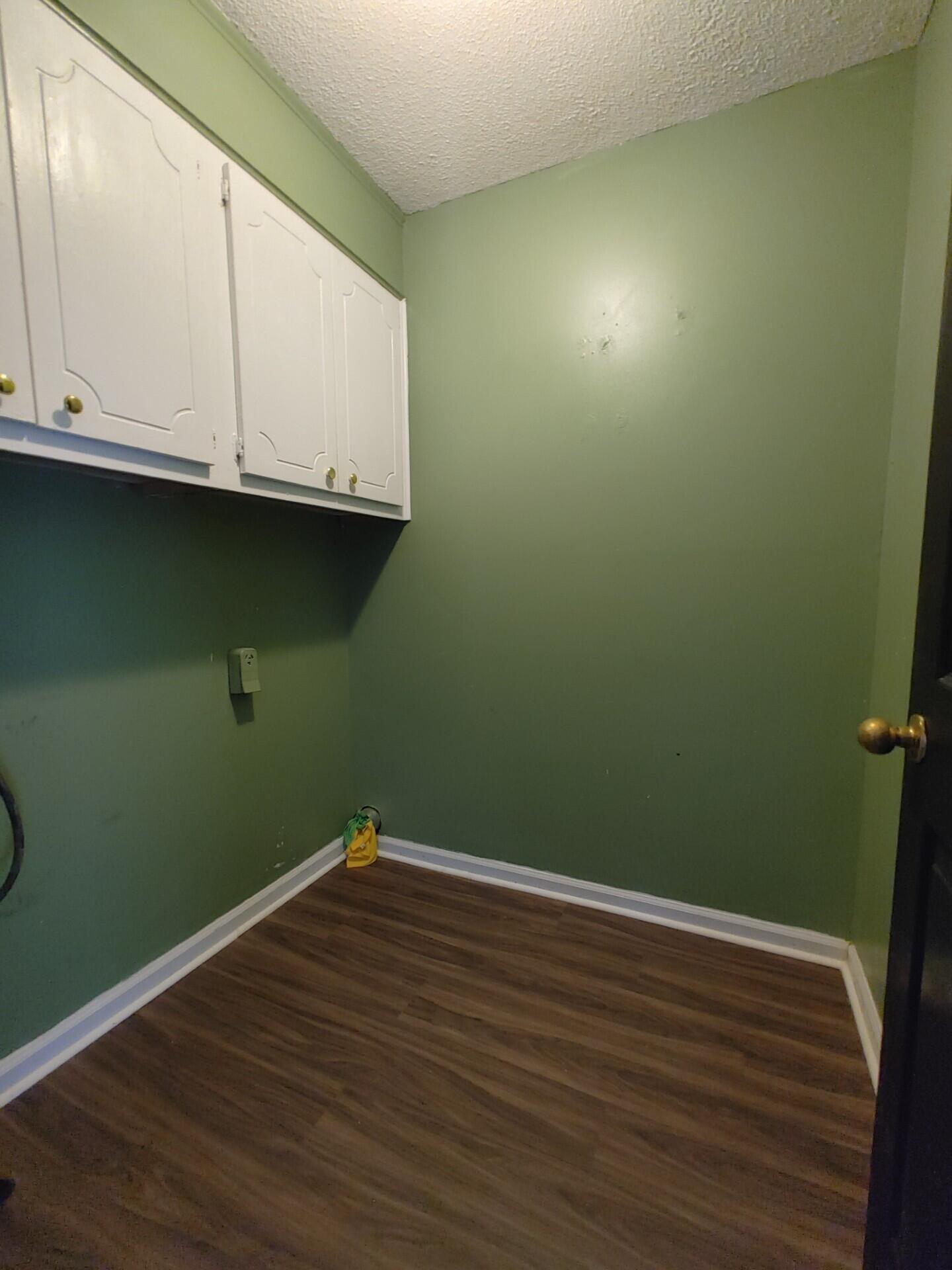 2013 Mims Road Hephzibah, GA 30815 - Photo 24 of 31 Laundry