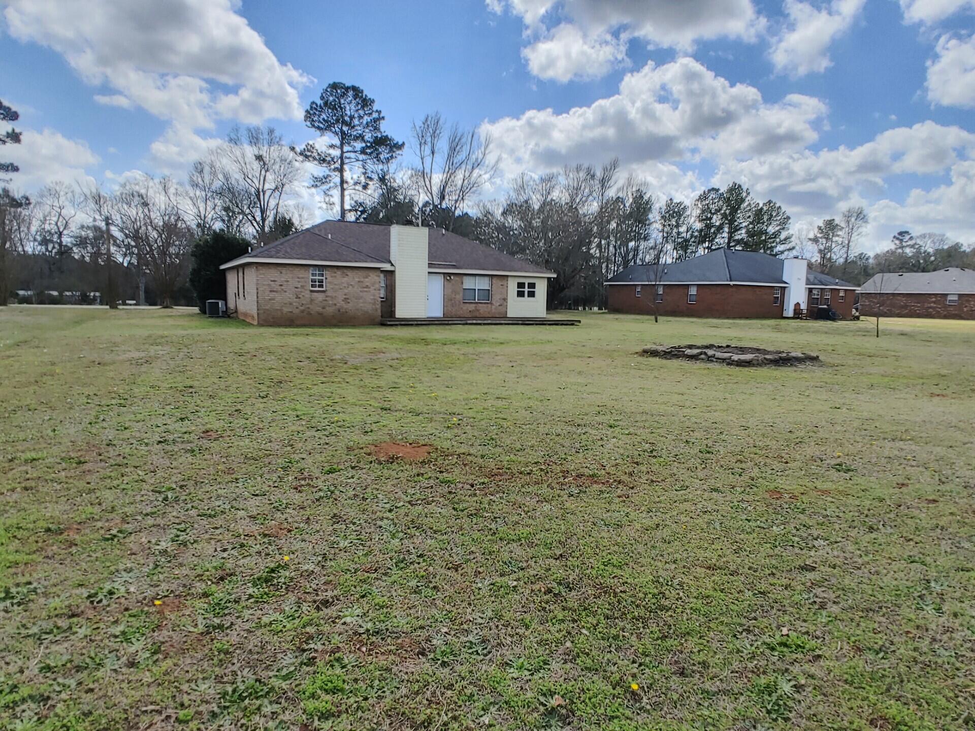 2013 Mims Road Hephzibah, GA 30815 - Photo 30 of 31 Yard 1