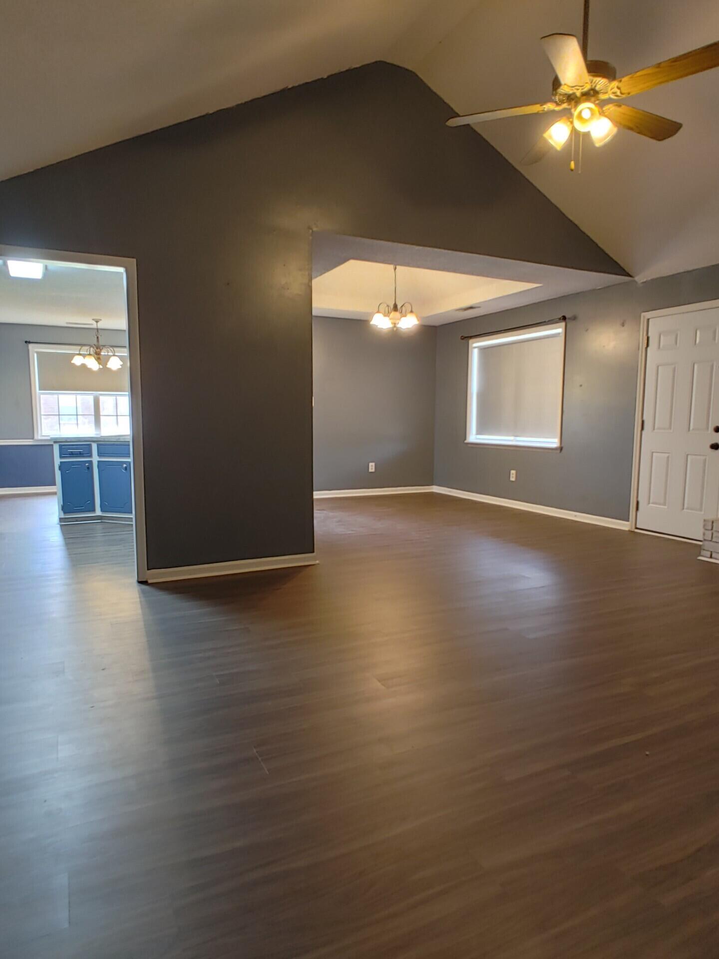 2013 Mims Road Hephzibah, GA 30815 - Photo 5 of 31 Great room 2